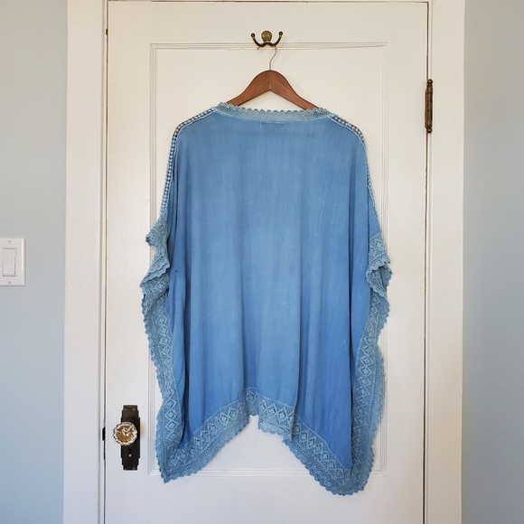 Orange Village Butterfly Lace Poncho – One Size – Denim Blue - Picture 5 of 9